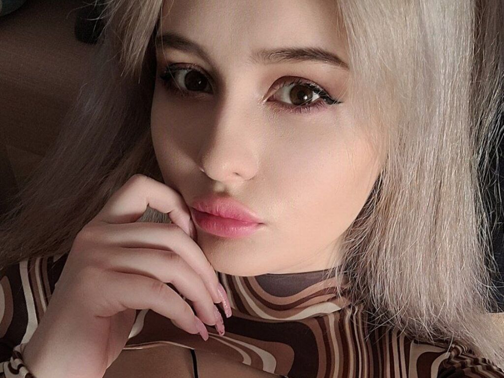 Julianafarman's profile - Image n°0