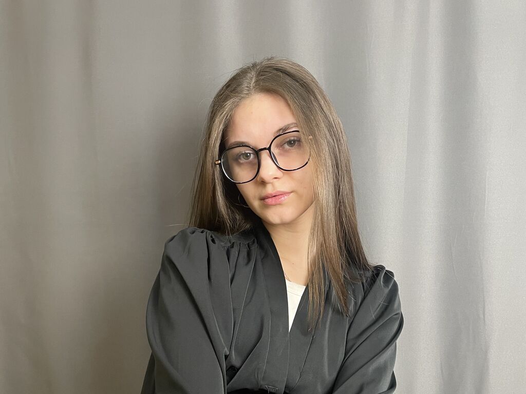 Julianahatt's profile - Image n°0