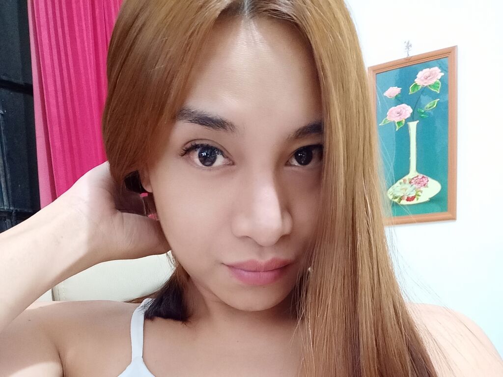 Julianahorn's profile - Image n°0