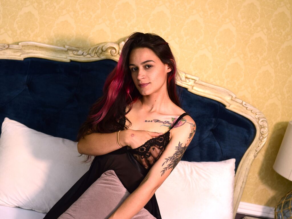 Julianamorgan's profile - Image n°0