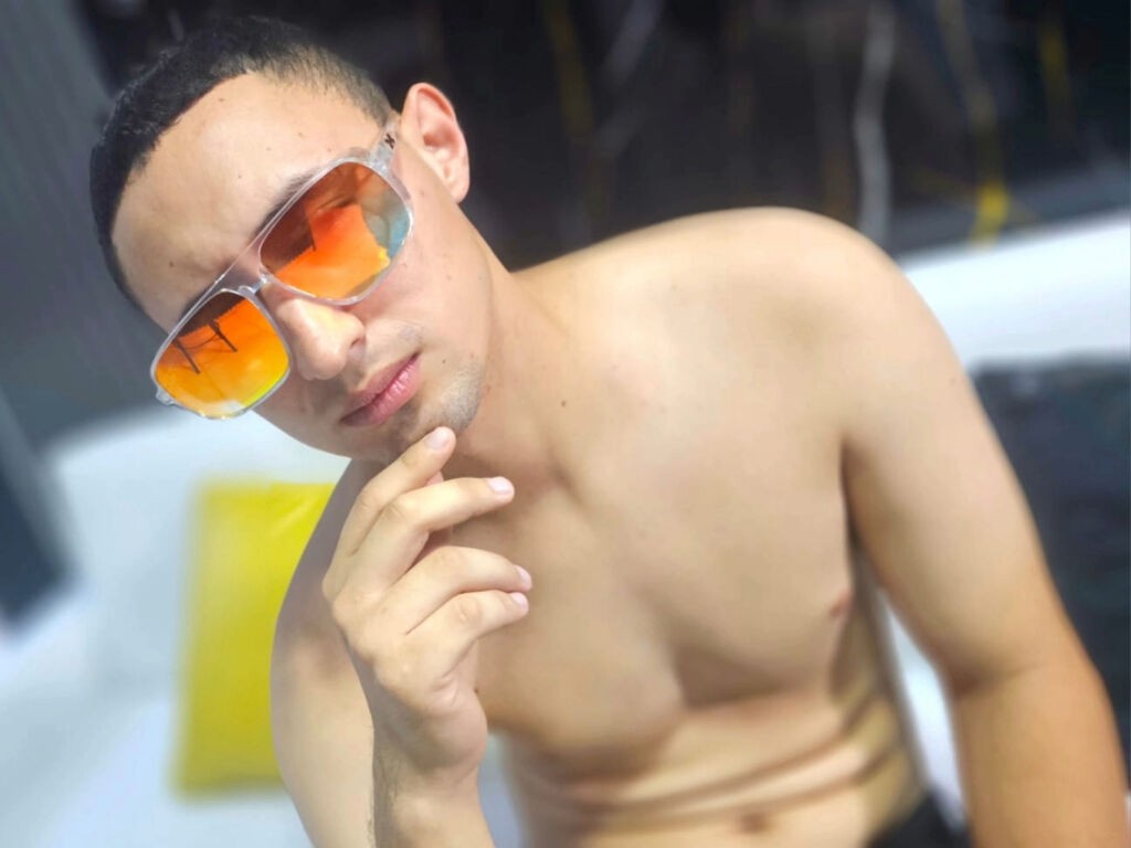 Julianmiranda's profile - Image n°0