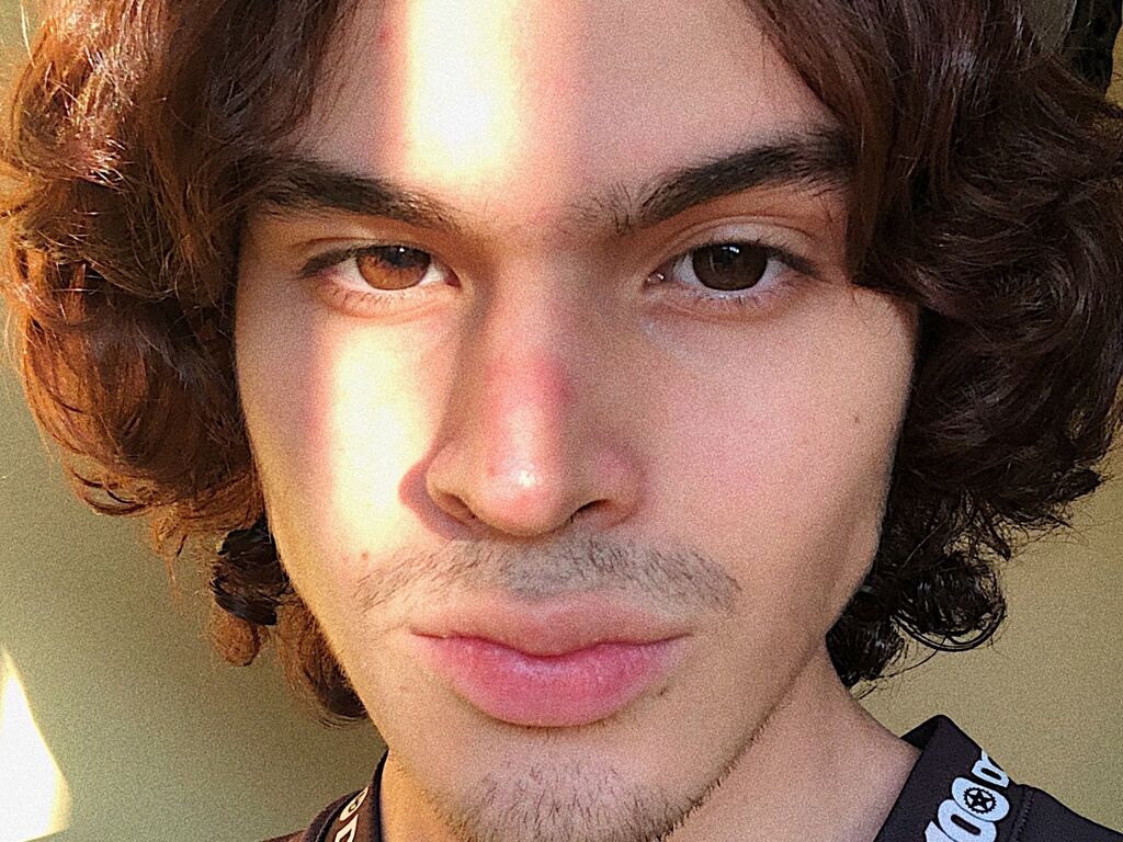 Juliantrejos's profile - Image n°1