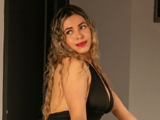 Sexo por webcam con Juliedeep