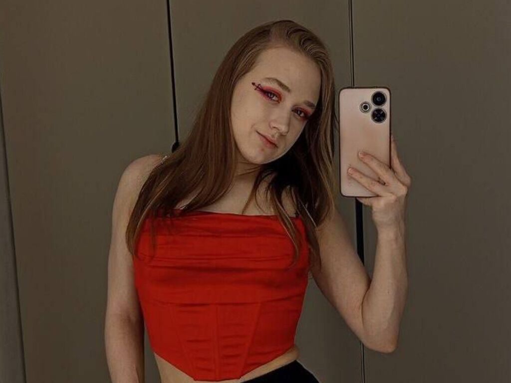 Juliesteele' profilo - Immagine n°0