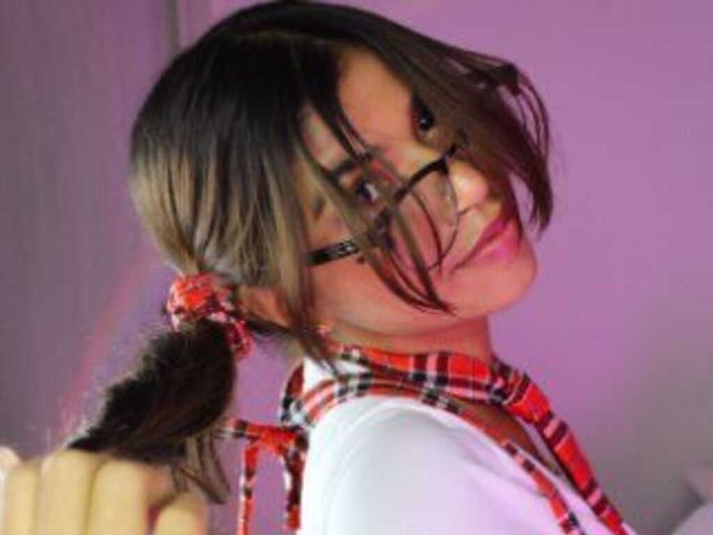 Julietajonson's profile - Image n°0