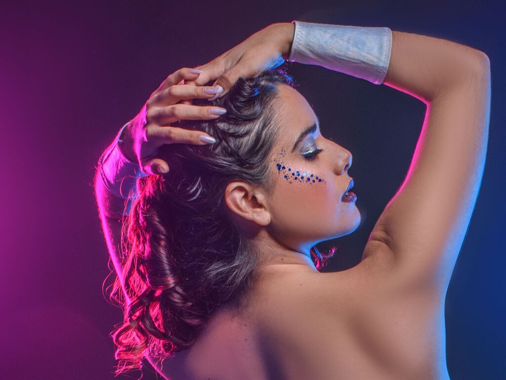 Julietbloom's profile - Image n°3