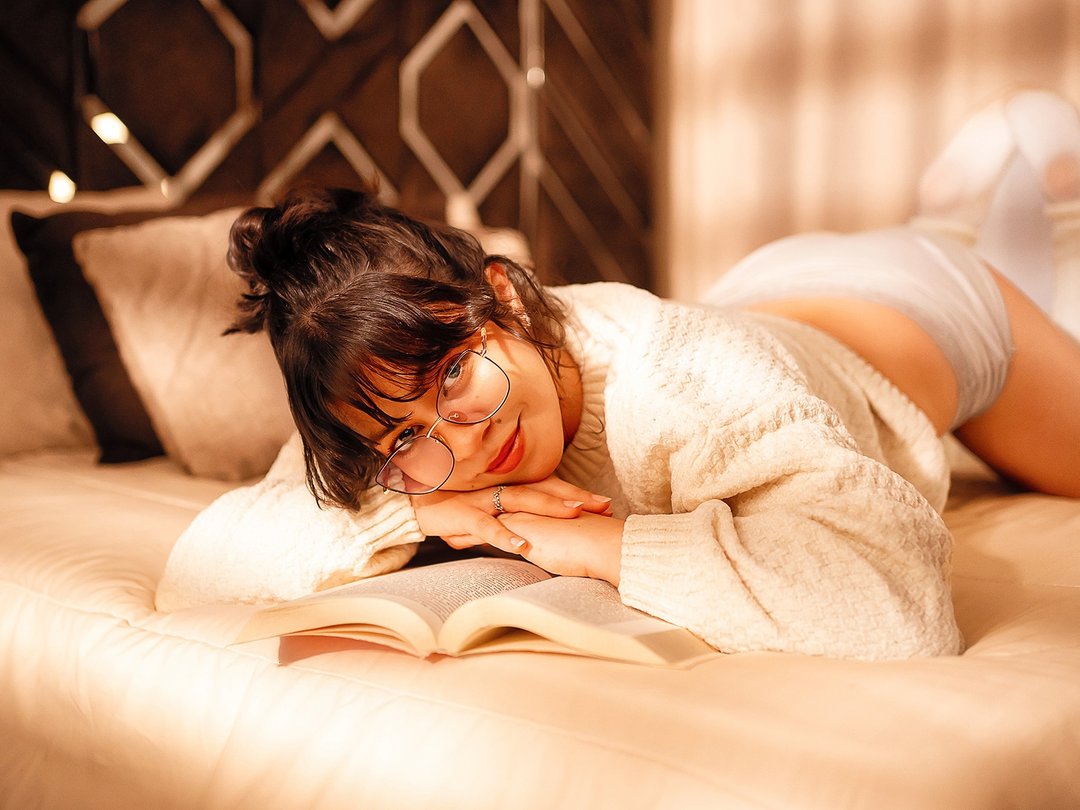 Perfil con Juliette_Art - Imagen  n°1