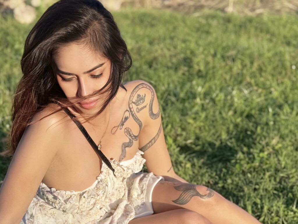 Julliafakarat's profile - Image n°1