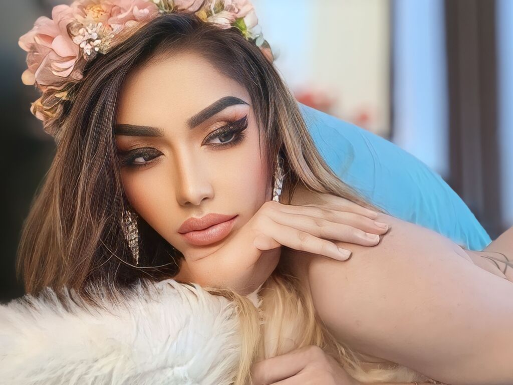 Julliafakarat' profilo - Immagine n°1