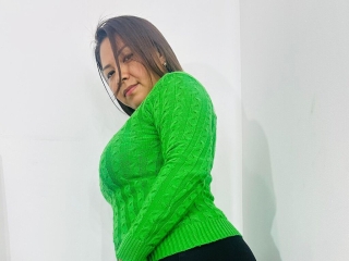 Webcam sex met Julyweyn