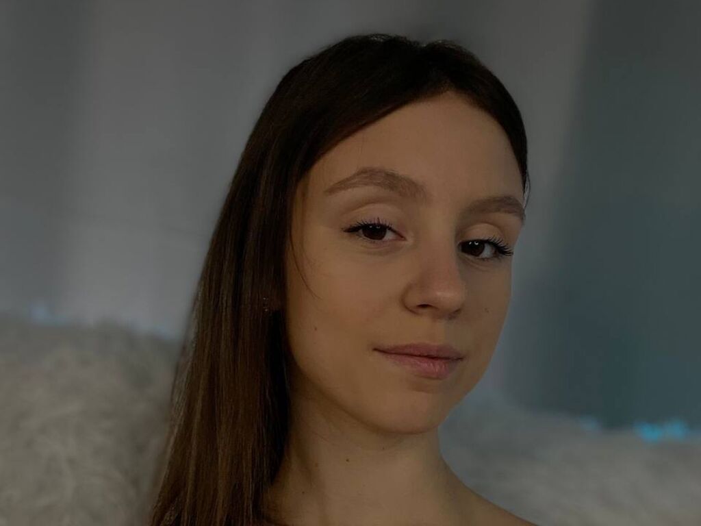 Junemills's profile - Image n°0