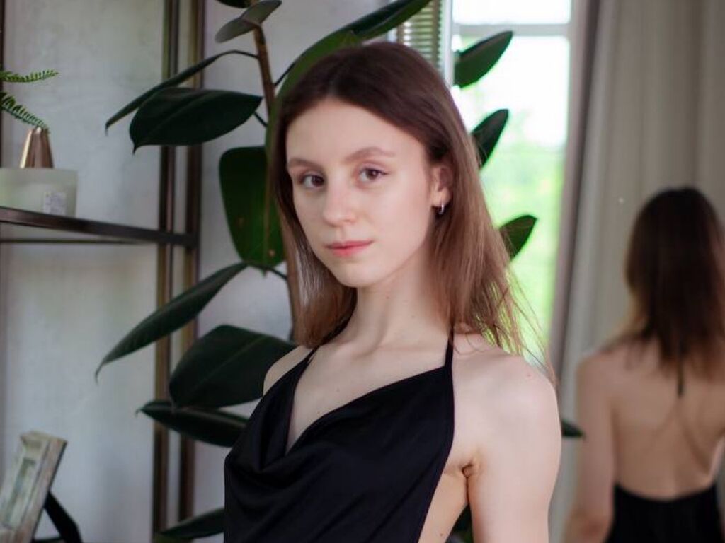 Junemills's profile - Image n°1
