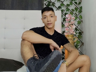 Webcam sex with Justinribeiro