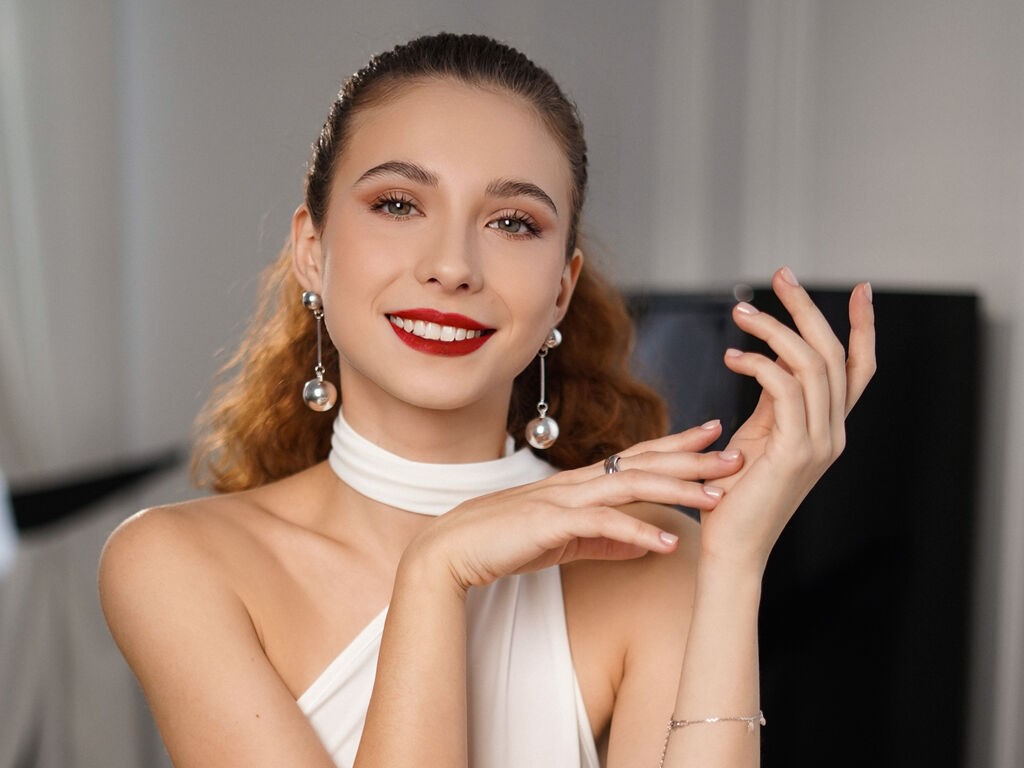 Juul's profile - Image n°1