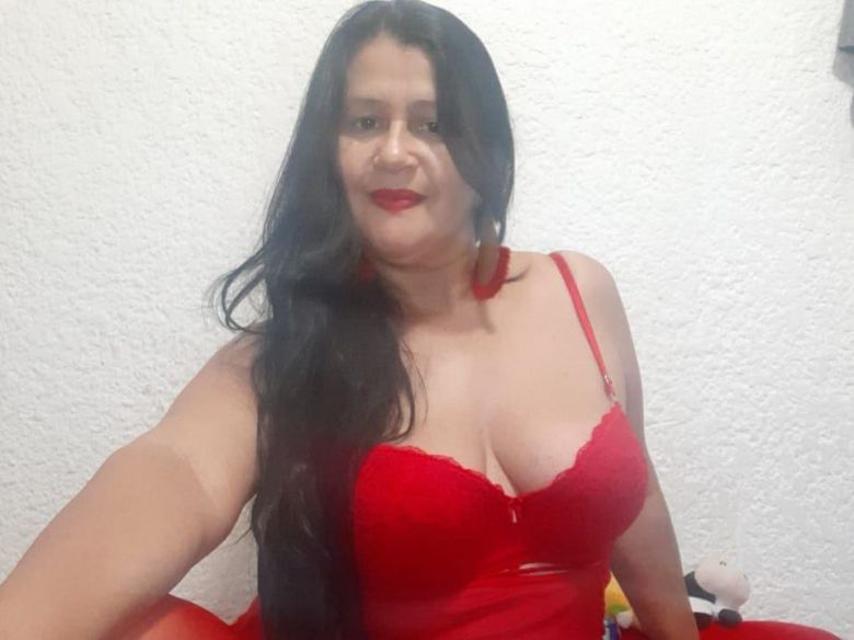 KinkyVioletXX's profiel - Afbeelding n°7