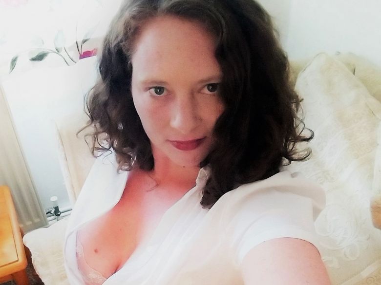 Kinky_Curly's profile - Image n°3