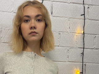 Sexo por webcam con Kailaperoni