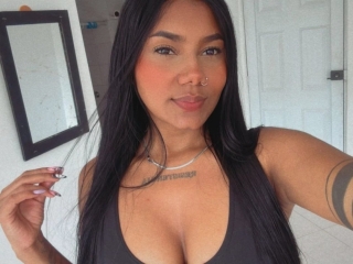 Sexo por webcam con Kalarey