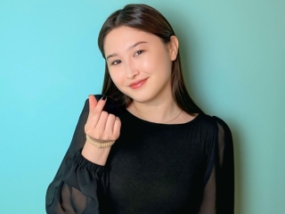 Webcam sex con Kamilayuki