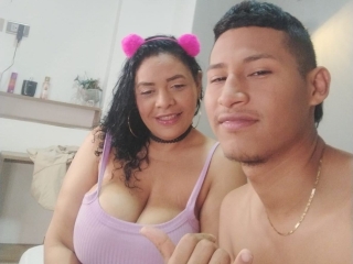 Webcam sex with Karelyandjonny