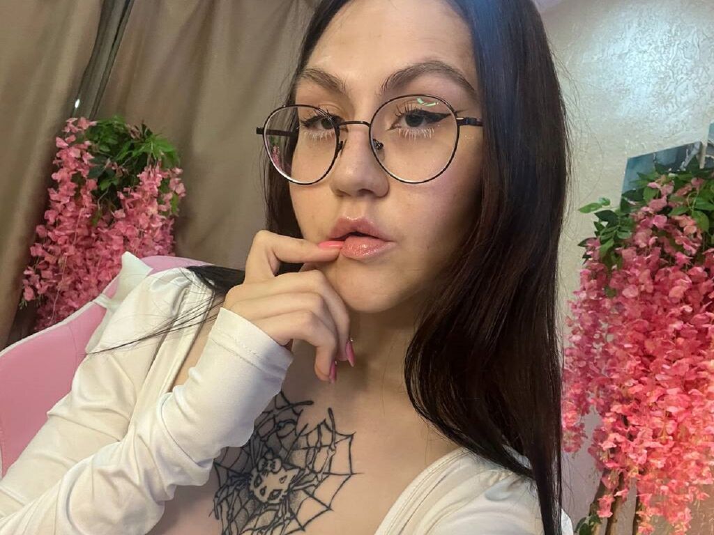 Karenander's profile - Image n°0