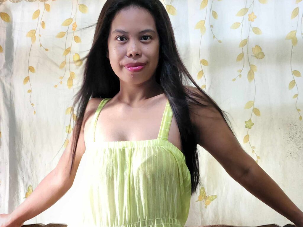 Karenjanes's profile - Image n°0