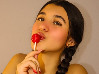 Sexo por webcam con Karicarmona