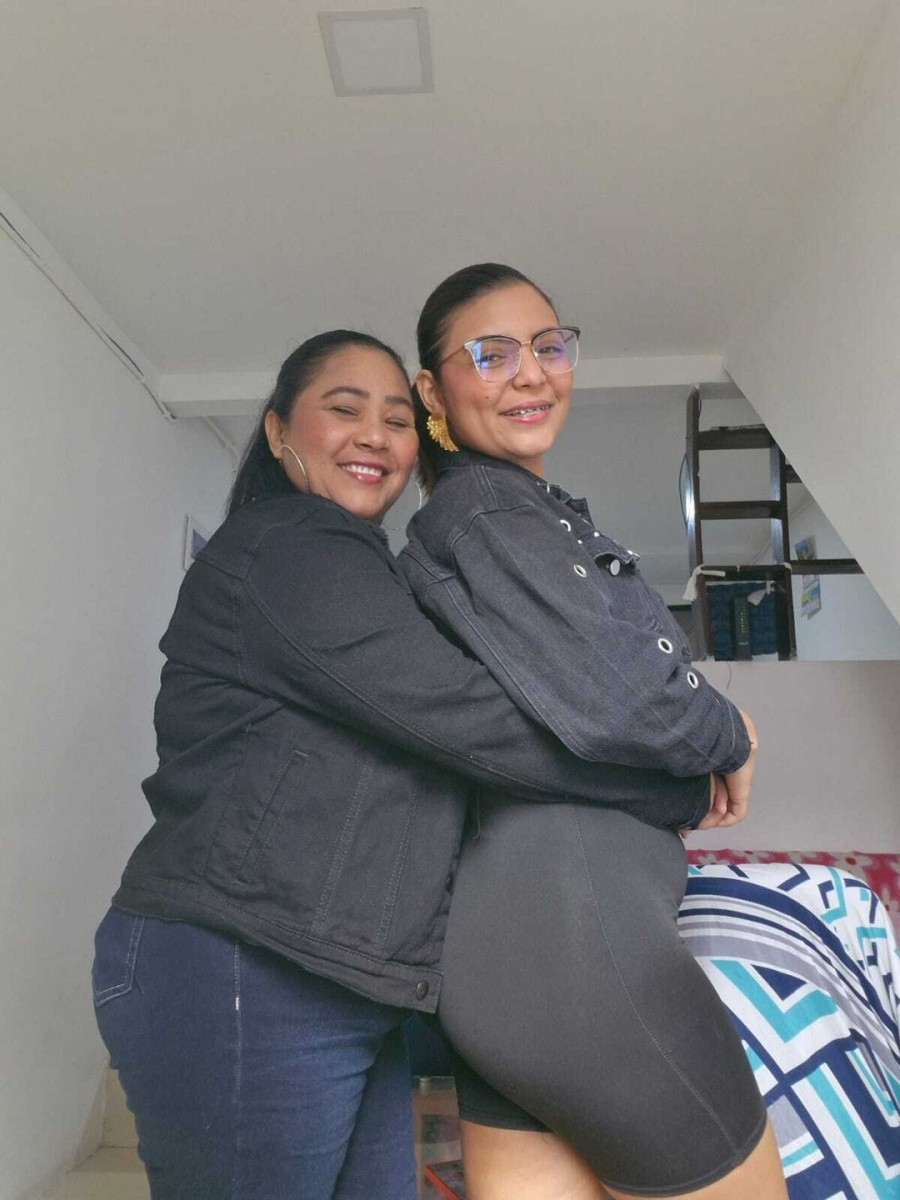 Perfil con Karinamendoza - Imagen  n°0