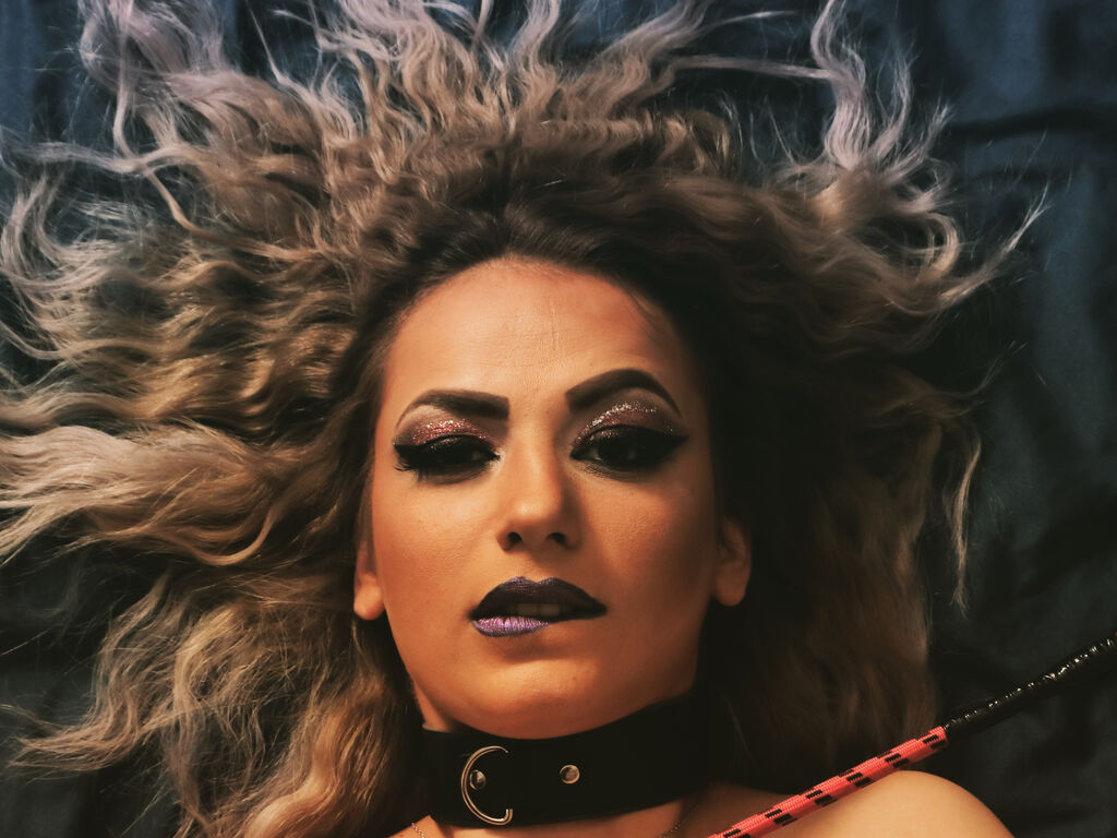Karinawilsonny's profile - Image n°1