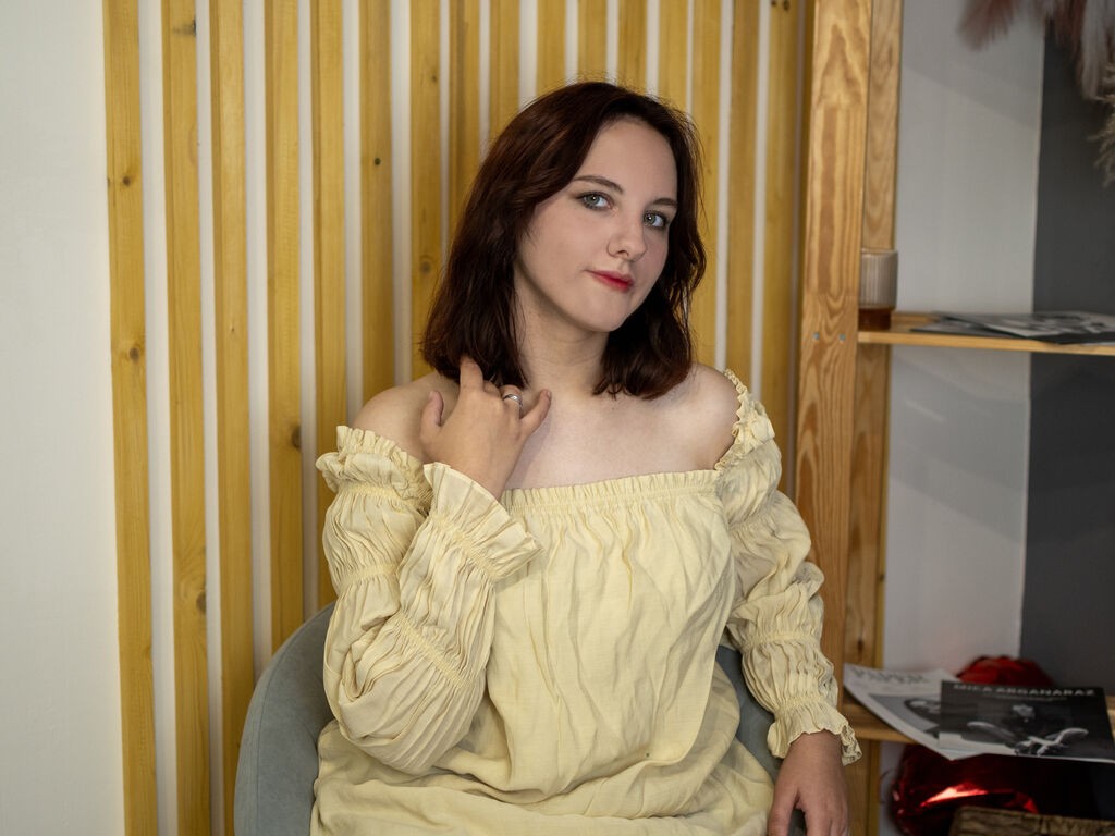 Karineriddle's profile - Image n°0