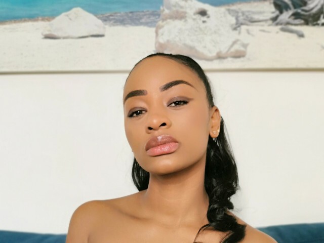 karisma's profile - Image n°0
