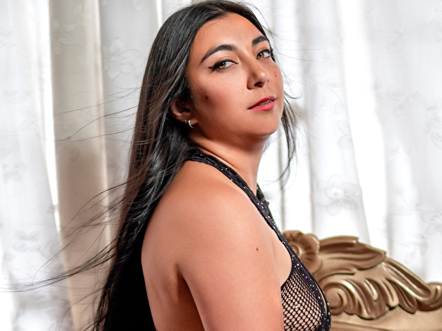 KarlaH's profile - Image n°0