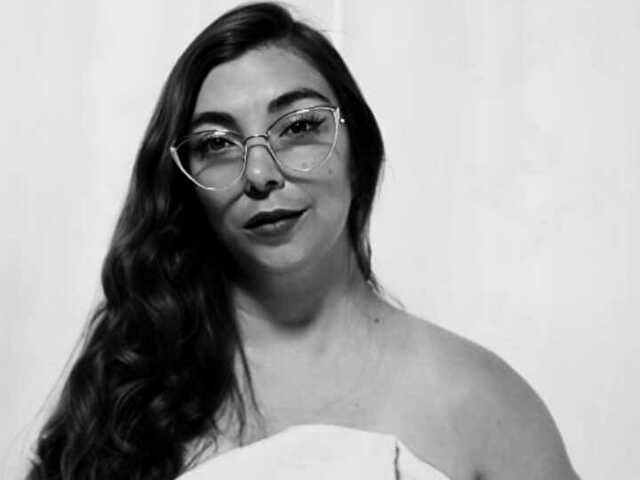 KarlaH's profile - Image n°2