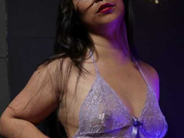 KarlaH's profile - Image n°1