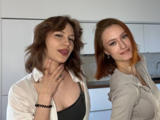 Sexo por webcam con Karleneandshera