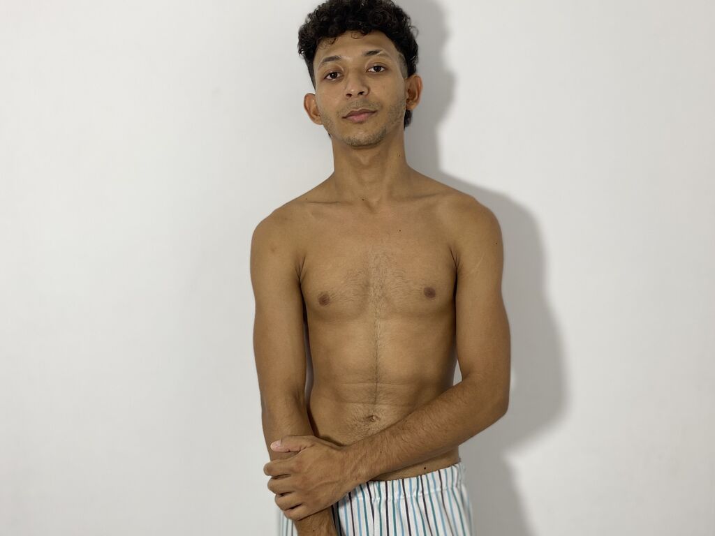 Karlostonsen's profile - Image n°0