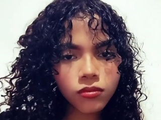 Webcam sex with Karo_20y