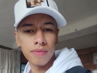 Sexcam Porn von Karol_Erik