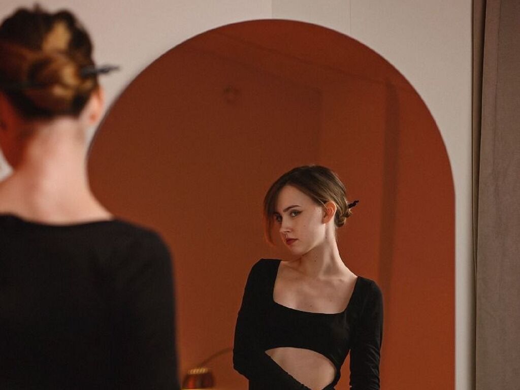 Karolarneberg's profile - Image n°1
