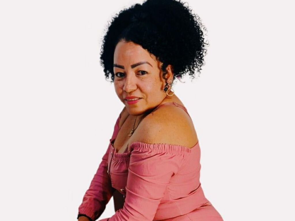 Perfil con Karolayngiles - Imagen  n°0