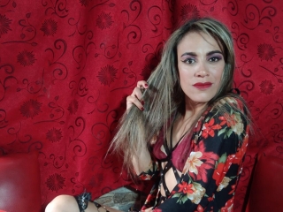 Webcam sex con Karolbeer