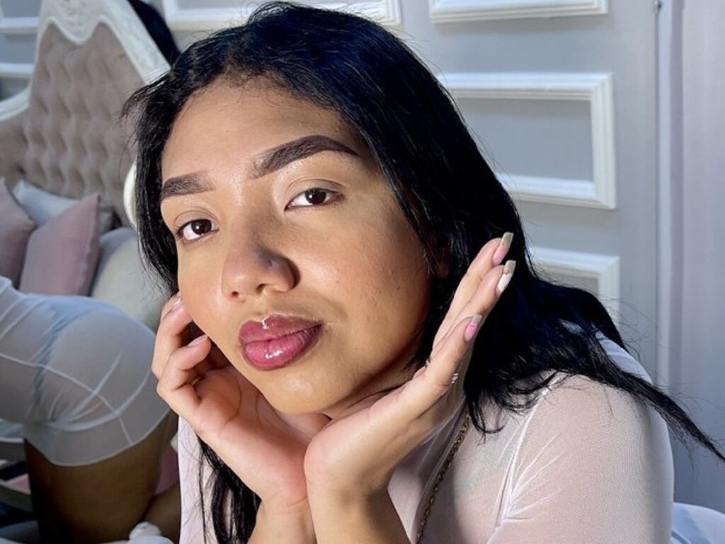 Perfil con Karolcastaneda - Imagen  n°1