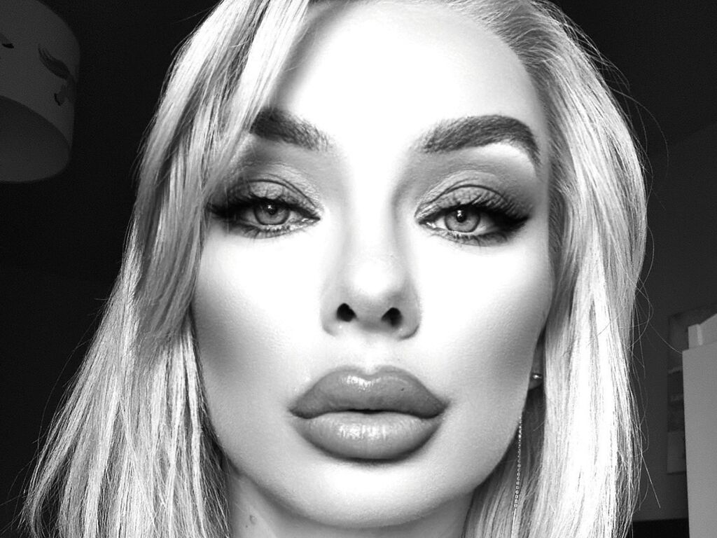 KatalinaRouge's profile - Image n°4