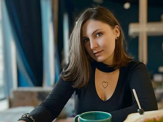 Kataryna's profile - Image n°21