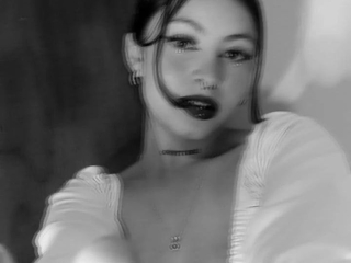Webcam sex with Katelillyrose51