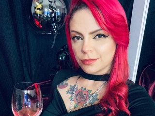 Sexo por webcam con Kathburton