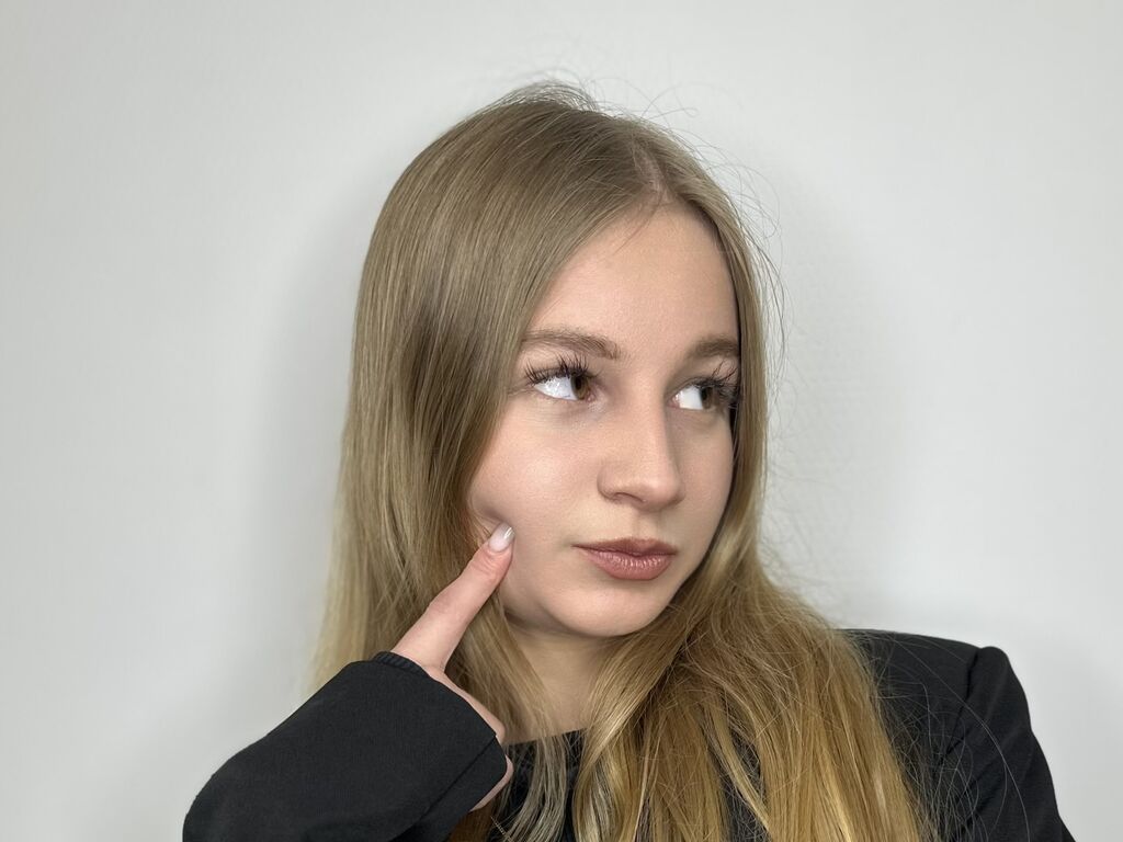 Katherincervel's profile - Image n°0