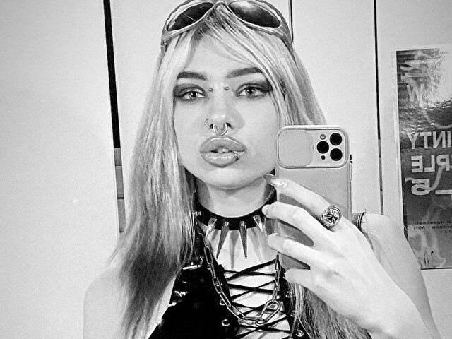 KatherineSky's profile - Image n°4