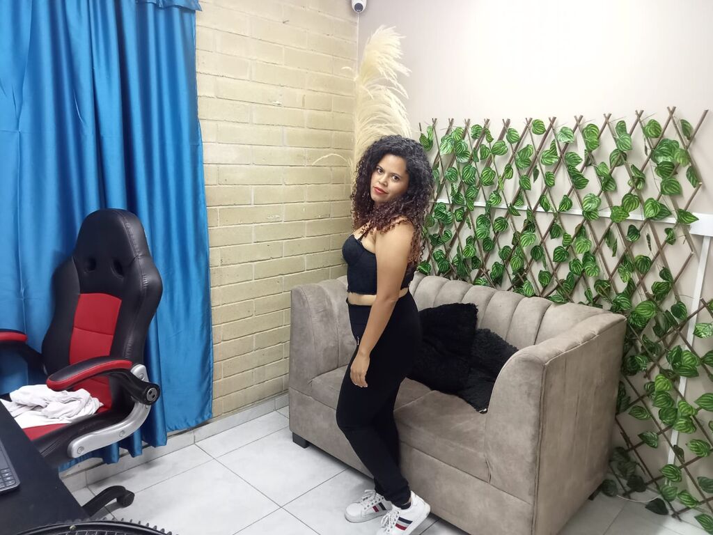 Katherinsander's profile - Image n°0