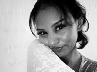 Sexo por webcam con Kathleya22